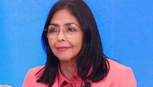 வெனிசுலா நாட்டின் இடைக்கால அதிபராக டெல்சி ரோட்ரிக்ஸ் நியமனம்