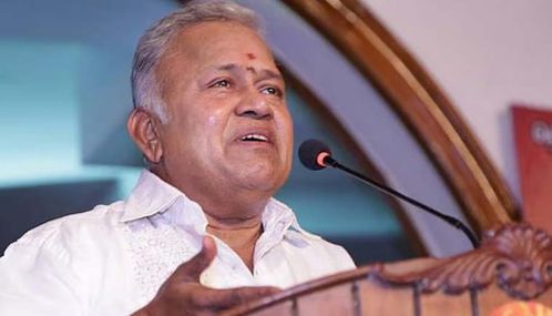 “பின்னணி குரல்” சங்க தலைவராக பதவியேற்ற ராதாரவி