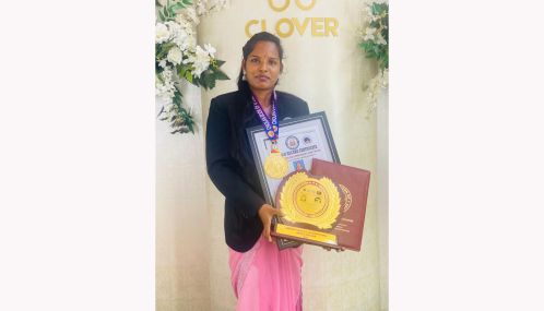 தையல் கலையில் 15 நிமிடங்களில் உலக சாதனை படைத்த யாழ்ப்பாண  மண்ணின் இளம் பெண் ஜெயந்தன் மேரி சுலக்சனா !