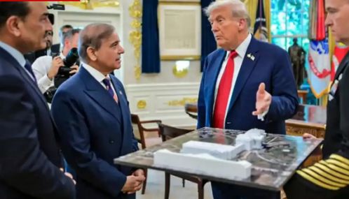 பாகிஸ்தானில் 13 பில்லியன் டாலர் முதலீடு செய்ய அமெரிக்கா முடிவு