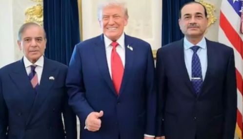 பாகிஸ்தான் மிகச் சிறப்பாக செயல்பட்டு வருகிறது - டிரம்ப் புகழாரம்