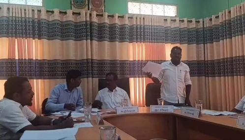 சனநாயகத்திற்கு விரோதமான எந்தவொரு பயங்கரவாத தடைச் சட்டமும் தேவையற்றது என்ற தீர்மானத்தை சாவகச்சேரி நகர சபை நிறைவேற்றியது!