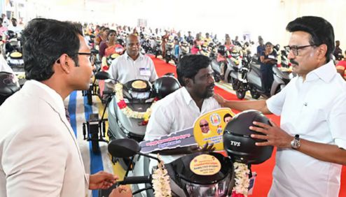 விழுப்புரத்தில் ரூ.688.48 கோடி செலவிலான திட்டப்பணிகள் - முதல்-அமைச்சர் தொடங்கி வைத்தார்