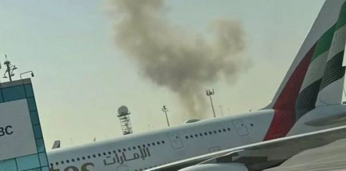 துபாய் விமான நிலையம் அருகே ஈரான் டிரோன் தாக்குதல் - விமான சேவைகள் ரத்து