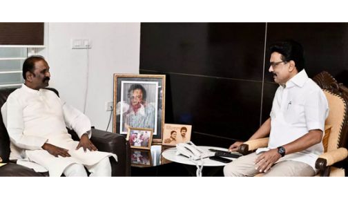 வைரமுத்துவுக்கு ஞானபீட விருது அறிவிப்பு - முதலமைச்சர் மு.க.ஸ்டாலின் வாழ்த்து