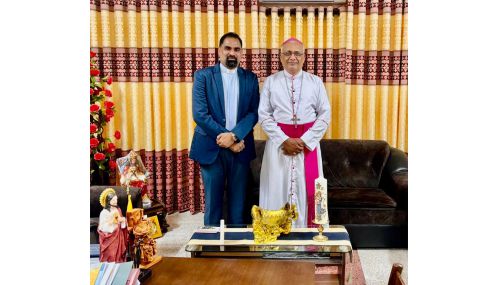 மன்னார் மறைமாவட்ட ஆயரை சந்தித்த  அகில இலங்கை கிறிஸ்தவ அபிவிருத்தி ஒன்றியத்தின் தலைவர்.