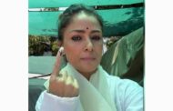 'இது சினிமா படப்பிடிப்பு அல்ல..’ - வாக்கு செலுத்திய பிறகு நடிகை சிம்ரன் வெளியிட்ட பதிவு