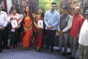 மலேசியாவில் இனிய நந்தவனம் நடத்திய இலக்கியமாலை விழாவில் சஞ்சிகையின் 29 ஆம் ஆண்டு சிறப்பு மலர் அறிமுகம் செய்யப்பெற்றது,