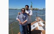 மோகன்லால் - சுசித்ரா தம்பதியினர் 38வது திருமண நாளை கொண்டாடினர்
