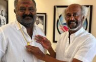 'படையப்பா' பட தயாரிப்பாளர் தேனப்பனுக்கு ரஜினிகாந்த் 5 சவரன் தங்க சங்கிலி பரிசு