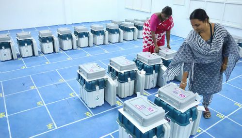 தமிழக சட்டசபை தேர்தல்: வாக்கு எண்ணிக்கைக்காக 62 மையங்கள் அமைப்பு.