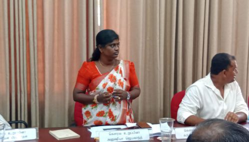 வேலணை வங்களாவடி நகரில் சுற்றுவட்டம் ஒன்றை அமைக்க உறுப்பினர் அனுசியா வலியுறுத்து!