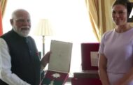 சுவீடன் நாட்டின் உயரிய விருது வழங்கி பிரதமர் மோடிக்கு கவுரவம்