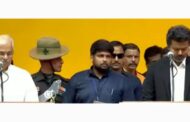 சி. ஜோசப் விஜய் எனும் நான்... பதவி ஏற்றார் விஜய்