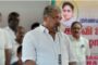 கோவில்பட்டியில் 54 கிலோ புகையிலை பொருட்கள் பறிமுதல் செய்து 2 பேரை கைது செய்தனர்