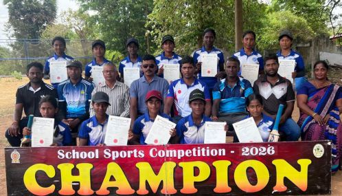 20 வயதிற்குட்பட்ட பெண்கள் மென்பந்துத் துடுப்பாட்டப் போட்டியில்  இலங்கையின் தேசியமட்ட தரத்திற்கு தெரிவான நடேஸ்வராக்கல்லூரி.