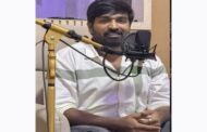 “ஸ்லம் டாக் - 33 டெம்பிள் ரோடு” படத்தின் பின்னணி குரல் பணிகளை விஜய் சேதுபதி. நிறைவு செய்தார்