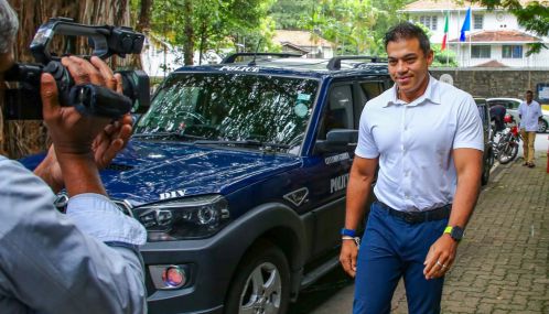 இலங்கை - பிரித்தானிய கடற்படைத் தொடர்பு விவகாரம்: