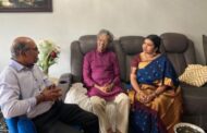 தனது 19 ஆவது மாணவியின் பரத நாட்டிய அரங்கேற்றத்தை கனடாவில் மேடையேற்ற இங்கு வந்துள்ள 'பரத,'-மிருதங்க கலா வித்தகர்' திவ்யா சுஜேன்!