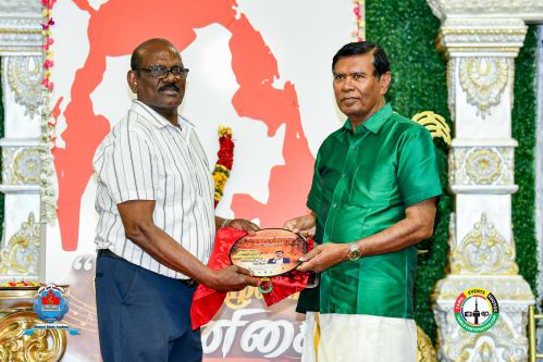 பைரவி44841_1294274977452807507_n