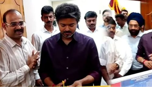 முதல்-அமைச்சர் விஜய் பெரம்பூர் சட்டமன்ற உறுப்பினர் அலுவலகத்தை திறந்து வைத்தார்