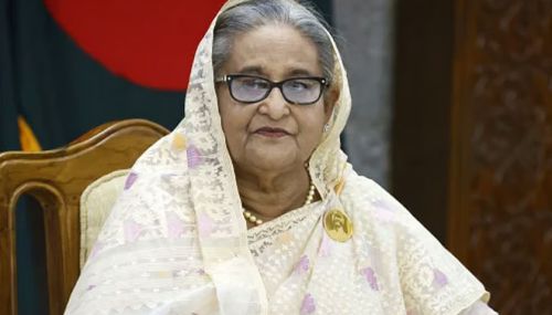 டிசம்பரில் வங்கதேசம் திரும்ப திட்டமிட்டதால் நீதிமன்றத்தில் சரணடைய தயாராக இருப்பதாக ஹசீனா அறிவித்தார்