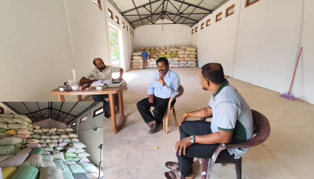 முள்ளியவளையில் நெற்கொள்வனவு ஆரம்பமாகிய பணிகளை நேரில் சென்று பார்வையிட்ட  வன்னி மாவட்ட எம்.பி  ரவிகரன்!