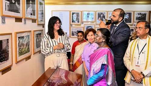 வடக்கு மாசிடோனியாவில் அன்னை தெரசா நினைவிடத்தை குடியரசு தலைவர் திரவுபதி முர்மு பார்வையிட்டார்