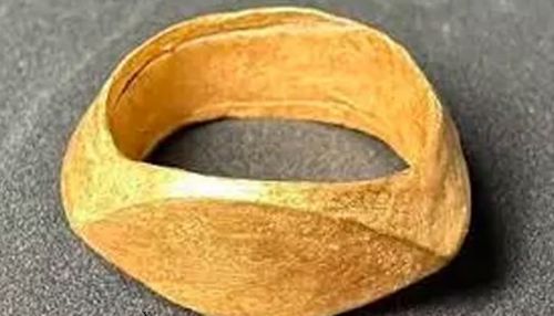 தாய்லாந்தில் 2 ஆயிரம் ஆண்டுகள் பழமையான தங்க மோதிரம் கண்டுபிடிக்கப்பட்டது