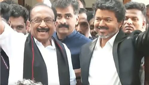 தமிழக வெற்றி கழக அரசுக்கு காவல் அரணாக இருப்போமென வைகோ உறுதியளித்தார்