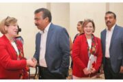 கனடாவின் 159வது பிறந்த தினக் கொண்டாட்டத்தில் விசேட அழைப்பின்பேரில் கலந்து கொண்ட ;வீரகேசரி' பத்திரிகையின் பிரதம ஆசிரியர் ஶ்ரீகஜன் அவர்கள்