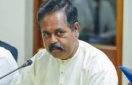 தமிழரின் நகைகளை கொள்ளையடித்த ராஜபக்ச 'திருடர்களிடமிருந்து'  அவற்றை மீட்டுத் தாருங்கள் என அநுர அரசிடம் சிறீதரன் எம்.பி வலியுறுத்து.
