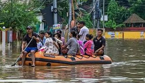 அசாமில் கனமழை, வெள்ளத்தால் உயிரிழந்தவர்கள் எண்ணிக்கை 97 ஆக உயர்ந்துள்ளது