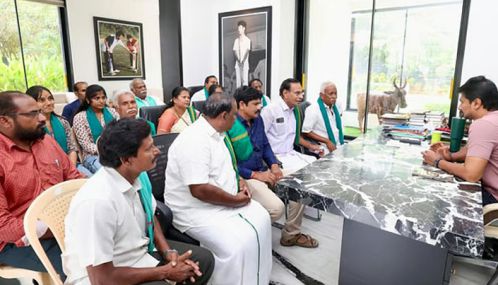 தமிழ்நாடு விவசாயச் சங்கப் பிரதிநிதிகள் உதயநிதி ஸ்டாலினை சந்தித்து பேசினர்