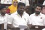 மு.க.ஸ்டாலினுடன் பெப்சி தலைவர் ஆர்.கே.செல்வமணி மற்றும் திரையுலகினர் சந்தித்தனர்