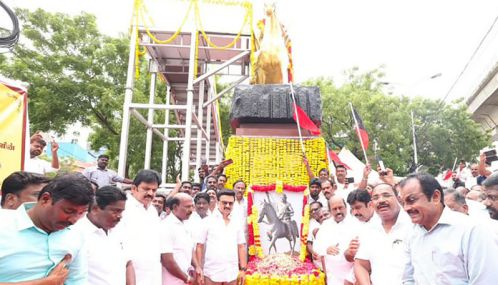 தீரன் சின்னமலை நினைவு தினத்தை முன்னிட்டு மு.க. ஸ்டாலின் மரியாதை செலுத்தினார்