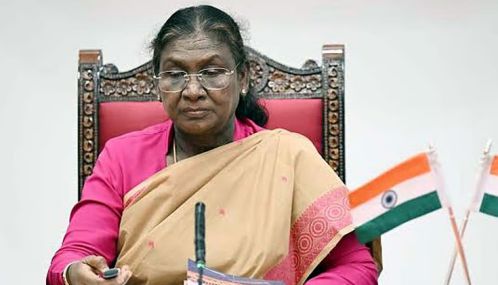 வந்தே மாதரம் பாடலை அவமதித்தால் தண்டனைக்குரிய குற்ற மசோதாவுக்கு குடியரசு தலைவர் ஒப்புதல் அளித்தார்