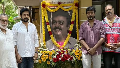 விஜயகாந்த் பிறந்தநாளுக்கு தென்னிந்திய நடிகர் சங்கம் சார்பில் மரியாதை செலுத்தப்பட்டது