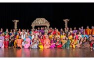The accompanying musicians dedicated themselves in enhancing Guru Renuka Vicjneswaran's Student Swetha's Bharatanatyam Arangetram.