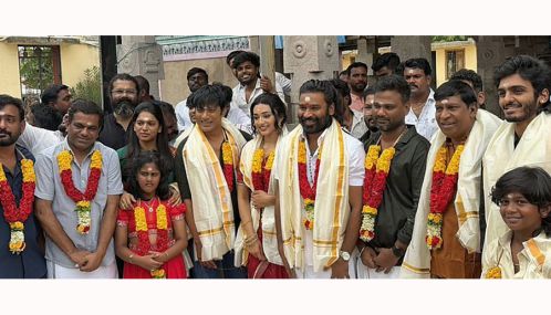 தனுஷ் நடித்த 'டி56' படத்தின் பூஜை கோலாகலமாக நடைபெற்றது