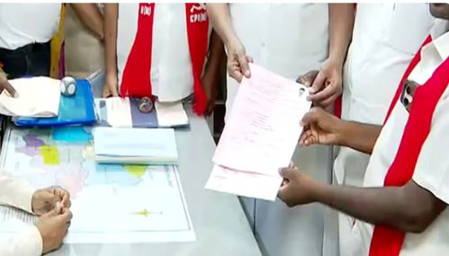 தாராபுரம் இடைத்தேர்தலில் தமிழக வெற்றி கழகம், திமுக, அதிமுக வேட்பாளர்கள் வேட்பு மனு ஏற்கப்பட்டது