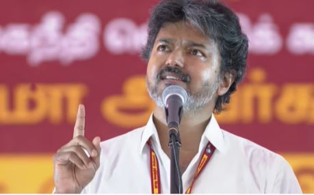 ‘எம்.ஜி.ஆர்., ஜெயலலிதா போல திமுகவை தில்லாக எதிர்க்கும் ஒரே ஆள் இந்த விஜய் மட்டும்தான்யென தாராபுரத்தில் முதலமைச்சர் கூறினார்