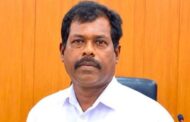 யாழ்ப்பாண மாவட்ட செயலக பணியாளர் நாகராசா சூரியகுமார் ரயில் மோதிய விபத்தில் பலி!