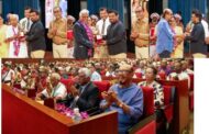 ஜனாதிபதி அநுர குமார தலைமையில்  கொழும்பில் நடைபெற்ற 'அரச இலக்கிய விருது விழா'