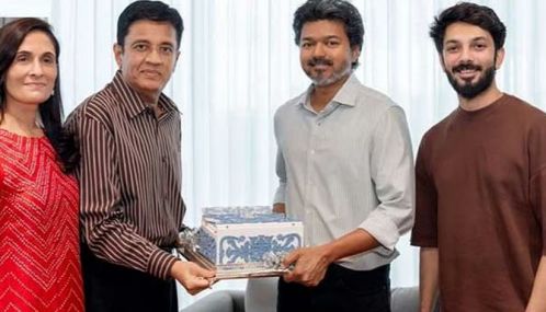 அனிருத் -காவ்யா மாறன் திருமணம் முதல்-அமைச்சர் விஜய்க்கு அழைப்பு விடுத்தனர்