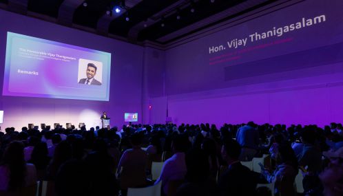 கனடா ஒன்ராறியோ மாகாணத்தின் செயற்கை நுண்ணறிவு வளர்ச்சிக்கு 30 மில்லியன் டொலரை அரசாங்கம் முதலீடு செய்கிறது!