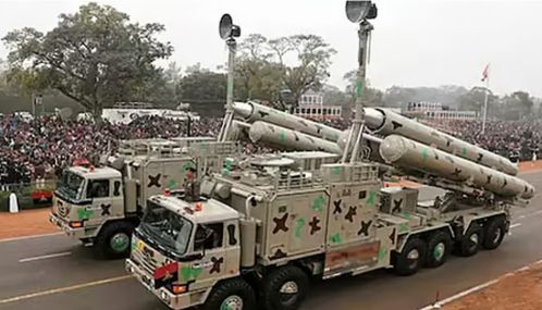 நீர்மூழ்கி தகர்ப்பு ஏவுகணைகள் வாங்க ரூ.4 ஆயிரம் கோடிக்கு ராணுவ அமைச்சகம் ஒப்பந்தம் செய்து கொண்டது