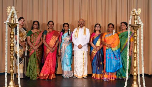 சிறுவயதில் ஒரேநாளில் இரண்டு அரங்கேற்றங்களை மேடையேற்றும் செல்வி றொஷேல் கிறிஸ்டனை எவ்வளவு பாராட்டினாலும் தகும்!